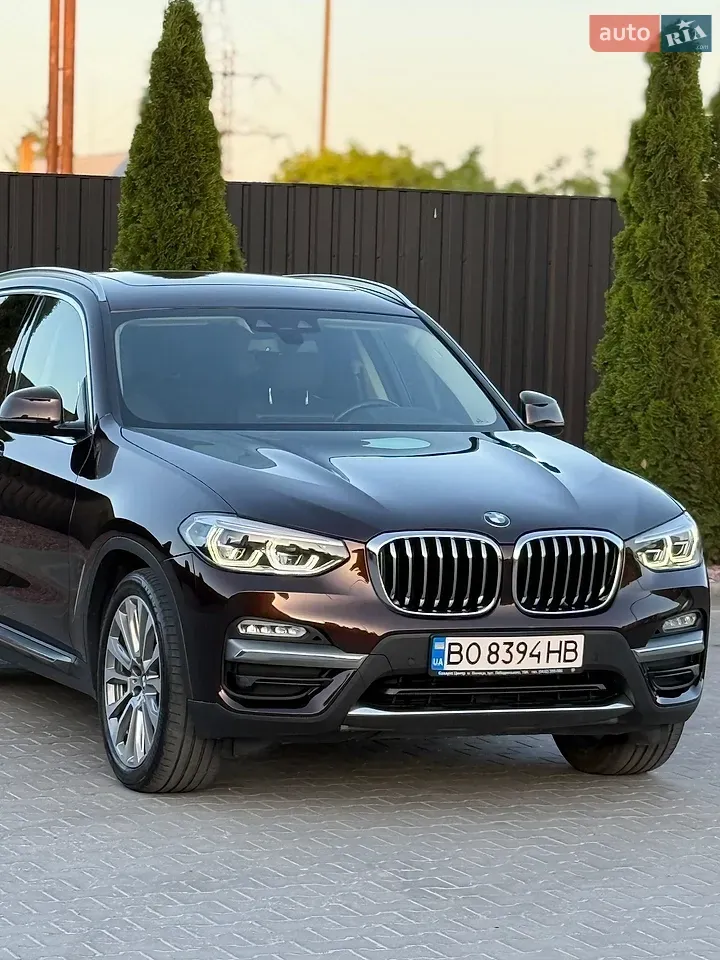 BMW X3 2018 photo 2