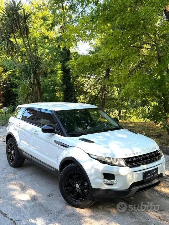 Land Rover Range Rover Evoque 2014 photo 5