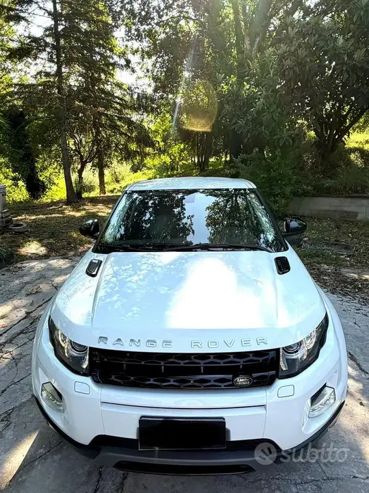 Land Rover Range Rover Evoque 2014 photo 2