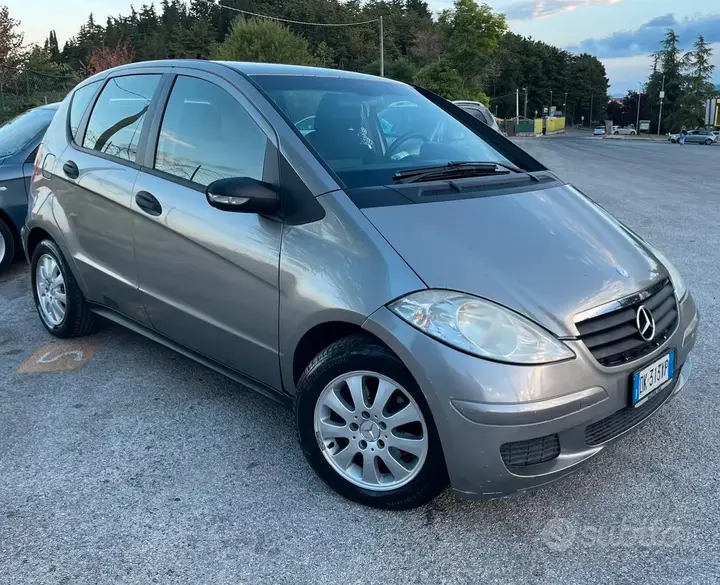 Mercedes-Benz A160 2007 photo 2