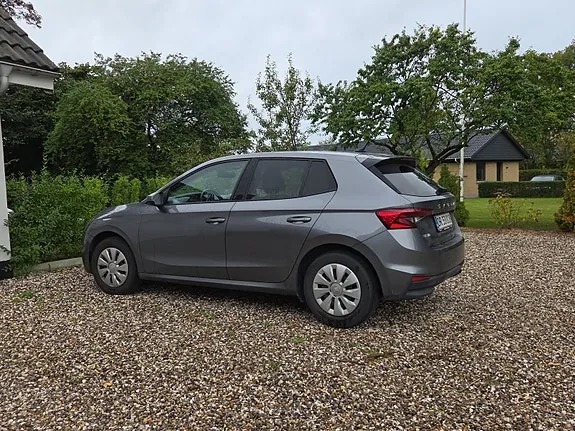 Skoda Fabia 2023 photo 3