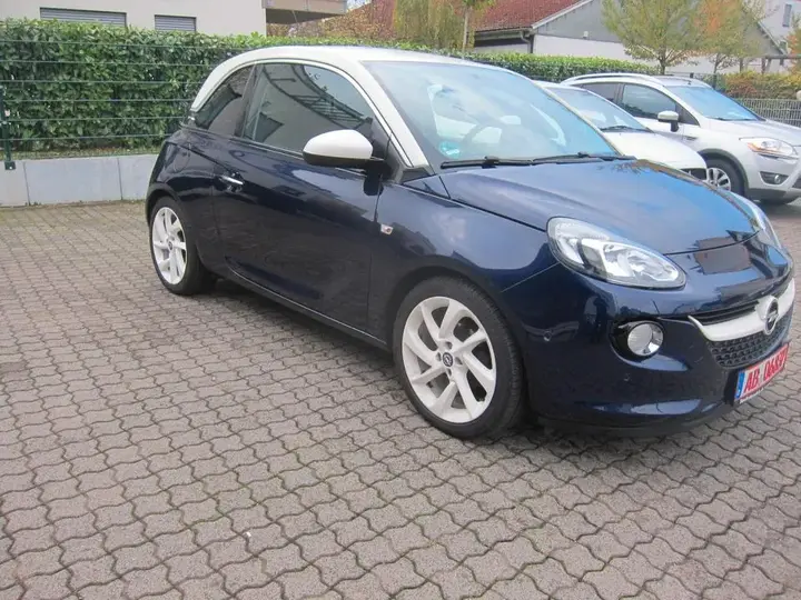 Opel Adam