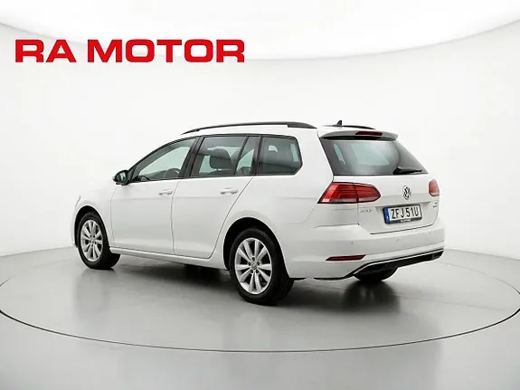 Volkswagen Golf I 2019 photo 3