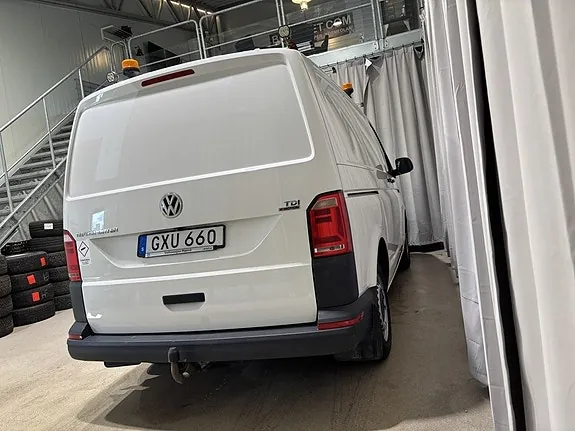 Volkswagen Transporter 2017 photo 5