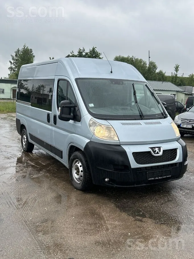 Peugeot Boxer 2010 photo 2