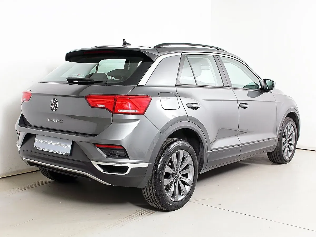 Volkswagen T-Roc 2021 photo 2