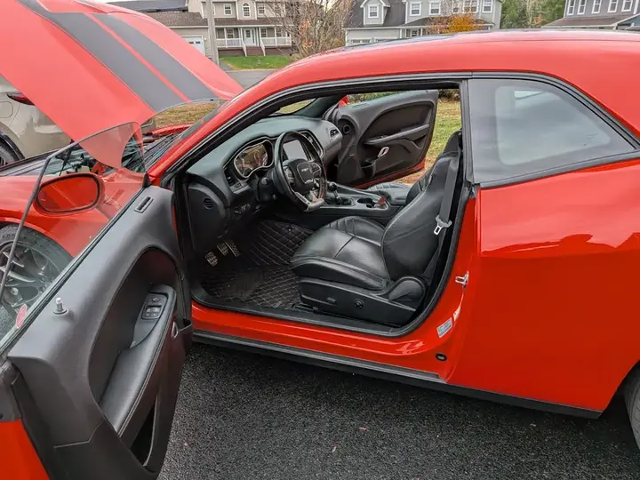 Dodge Challenger