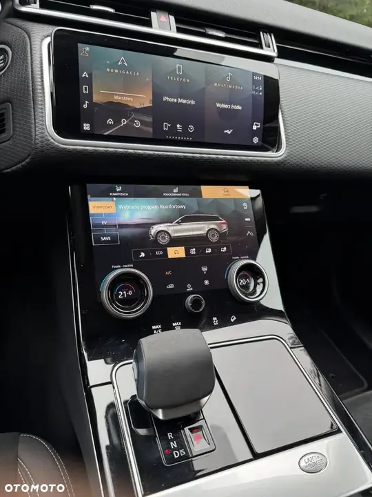 Land Rover Range Rover Velar 2022 photo 5