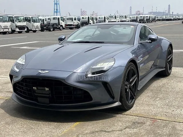 Aston Martin Vantage