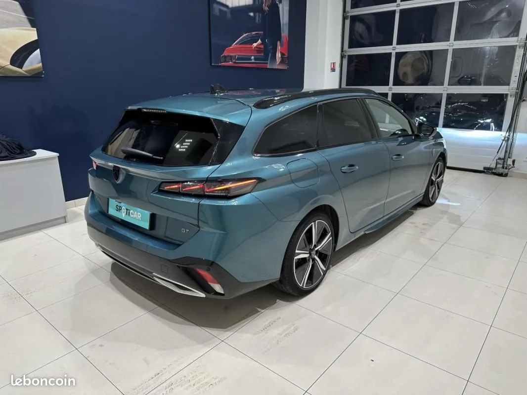Peugeot 308 2022 photo 3