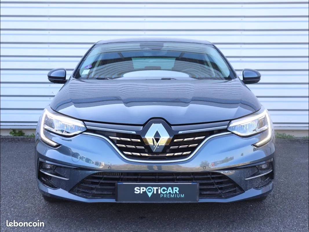 Renault Megane 2021 photo 2