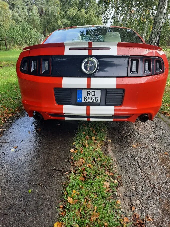 Ford Mustang 2013 photo 4