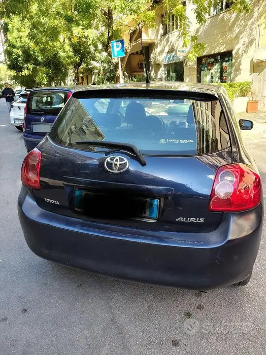 Toyota Auris 2009 photo 3