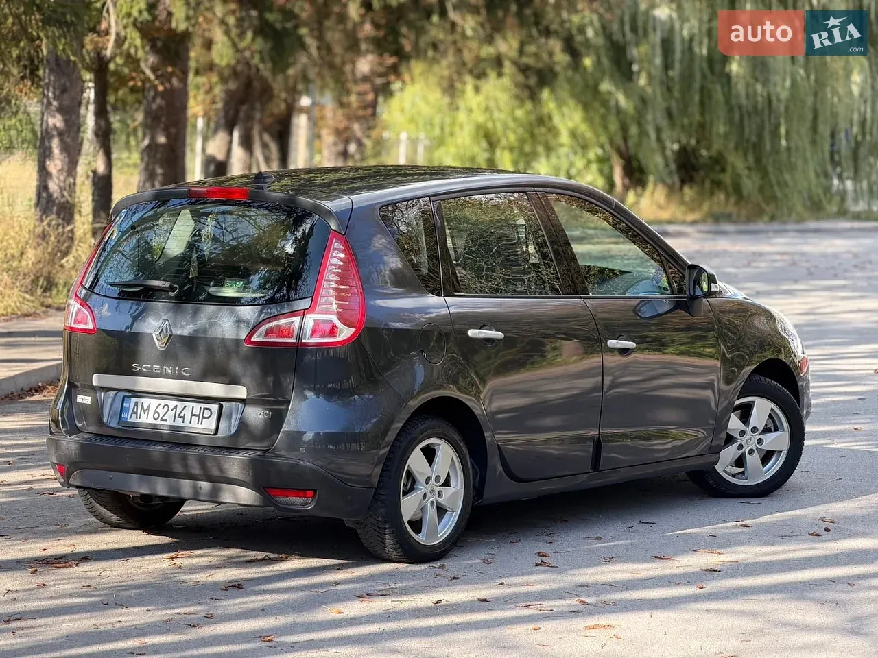 Renault Scenic 2010 photo 3