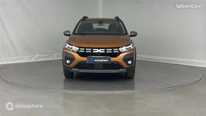 Dacia Sandero 2023 photo 2