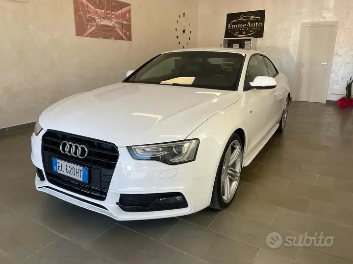 Audi A5 2012 photo 3