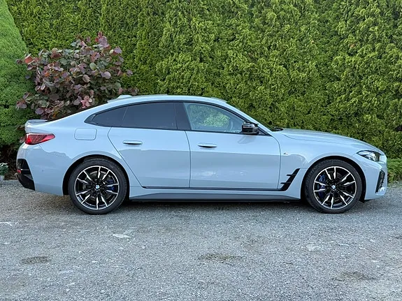 BMW I4 2025 photo 3