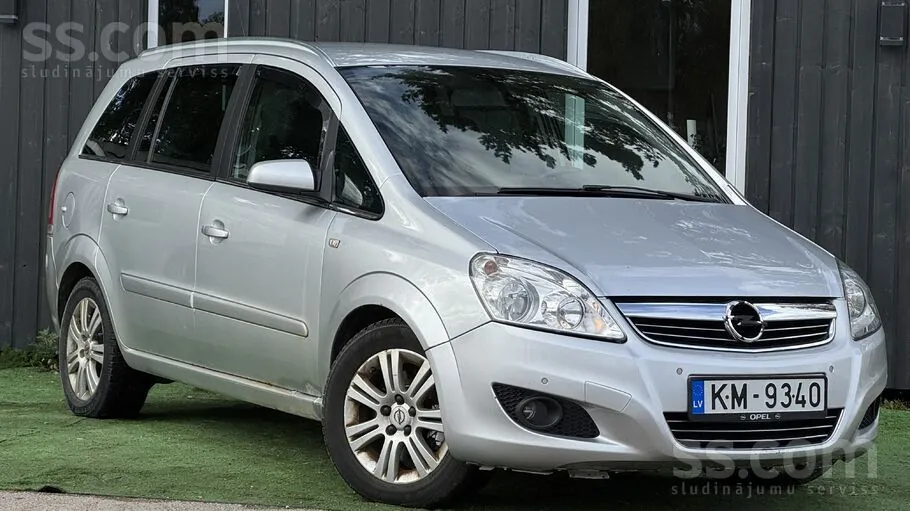 Opel Zafira 2008 photo 2