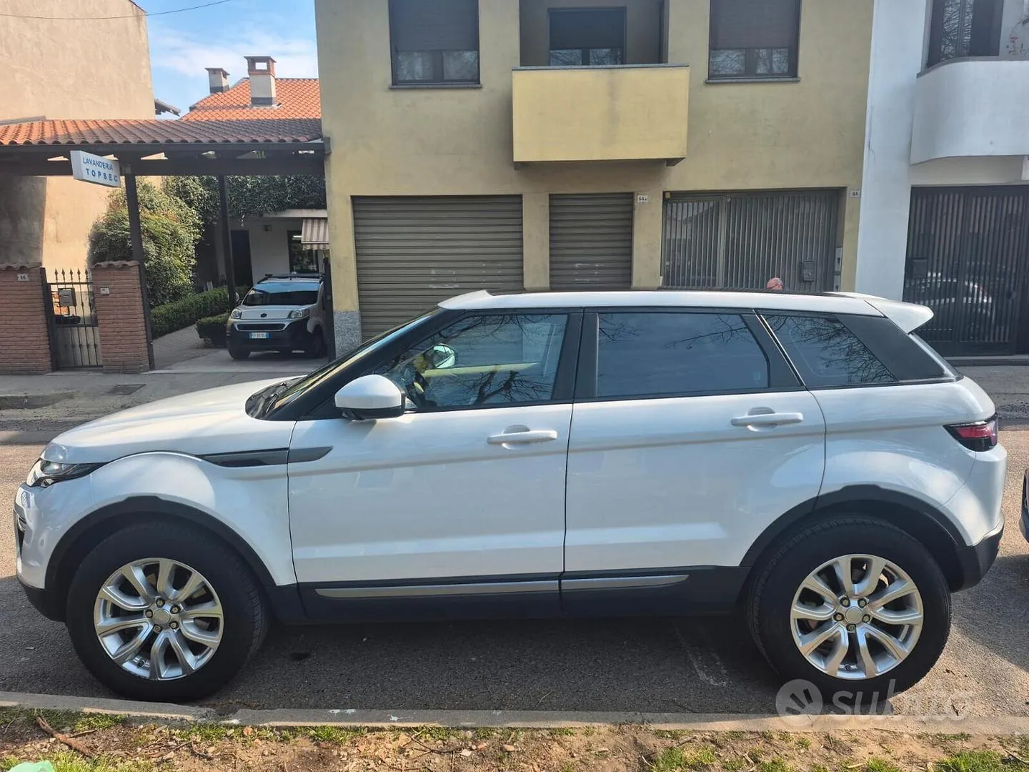 Land Rover Range Rover Evoque 2018 photo 5