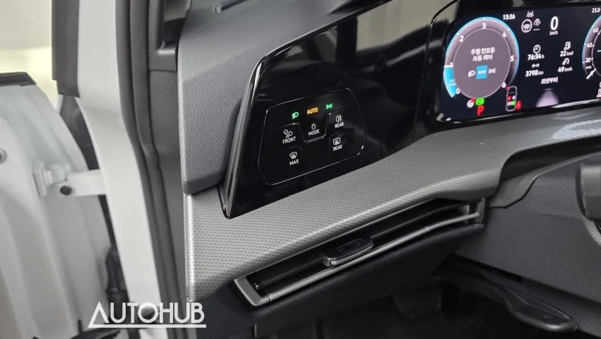 Volkswagen Golf 2026 photo 3