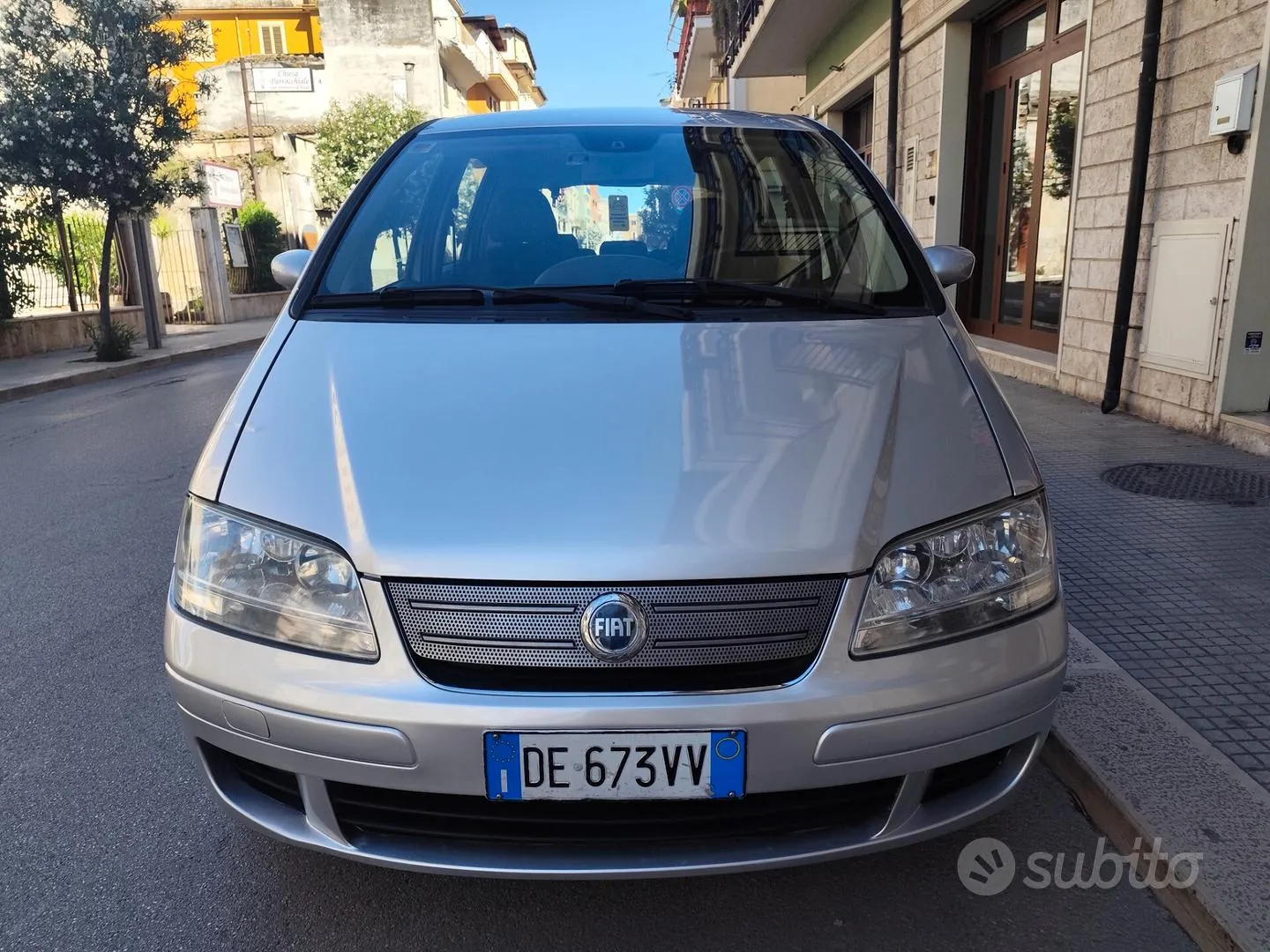 Fiat Idea 2006 photo 2