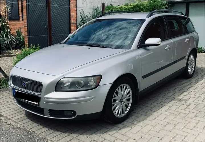Volvo V50