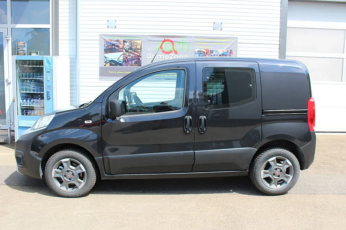 Fiat Fiorino 2021 photo 2
