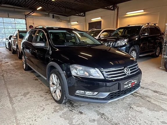 Volkswagen Passat Alltrack 2013 photo 2