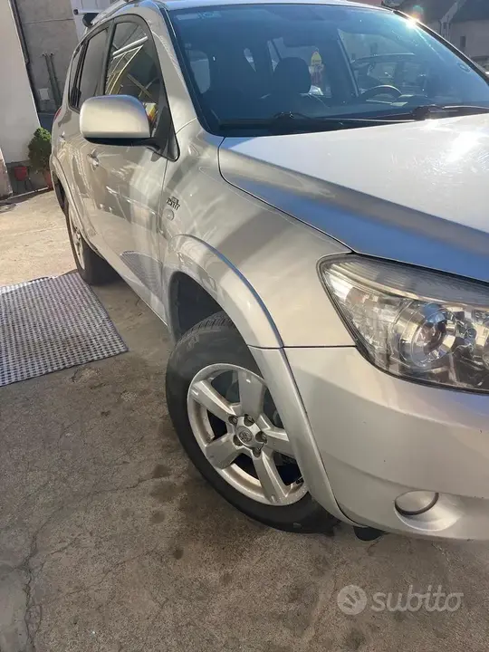 Toyota Rav4 2008 photo 4