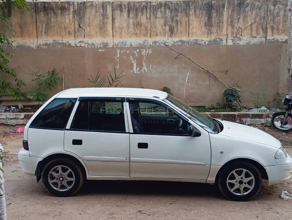 Suzuki Cultus