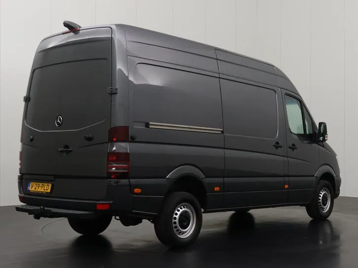 Mercedes-Benz Sprinter 2017 photo 2