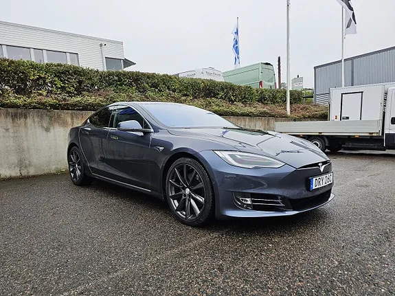 Tesla Model S 2020 photo 4