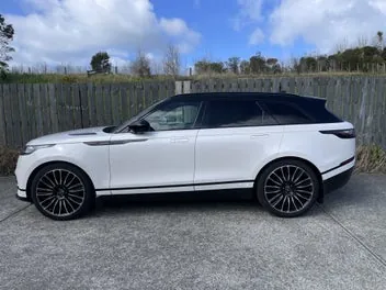 Land Rover Range Rover Velar 2022 photo 2