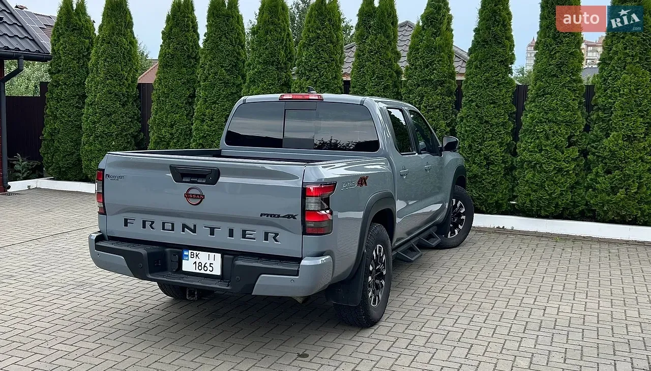 Nissan Frontier 2023 photo 5