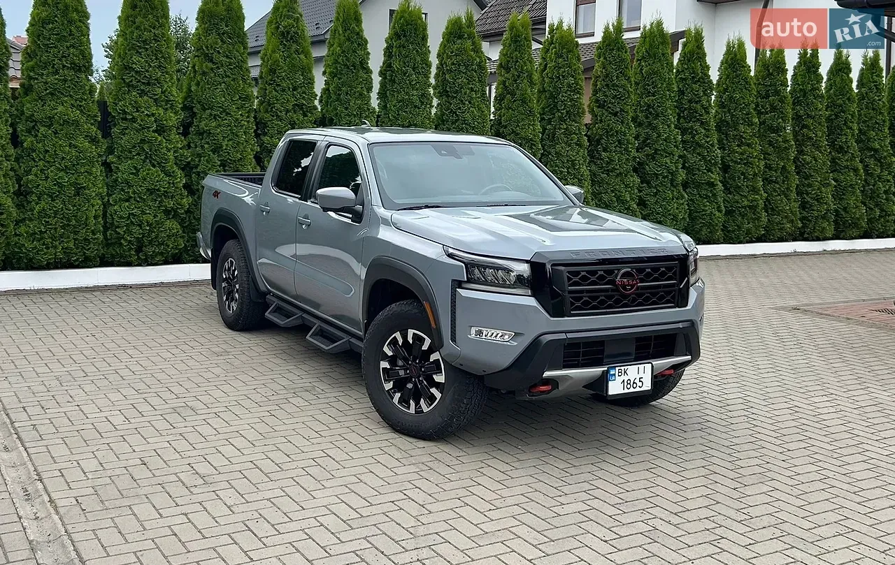 Nissan Frontier 2023 photo 2