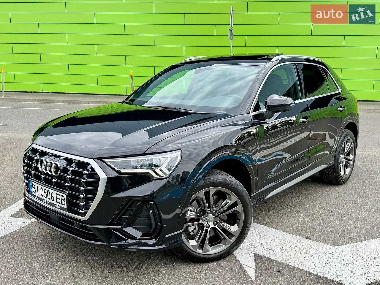 Audi Q3 2024 photo 2