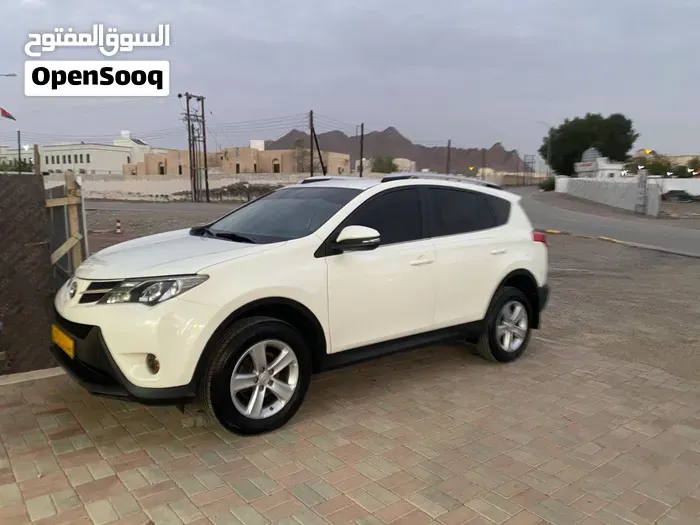Toyota Rav4 2014 photo 3