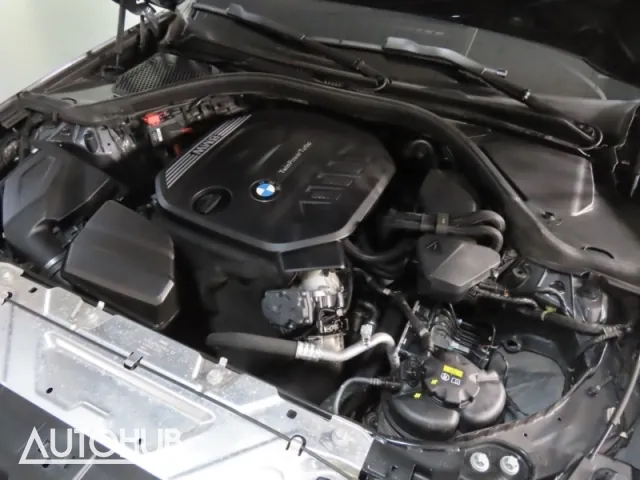 BMW 3 Series 2022 photo 5