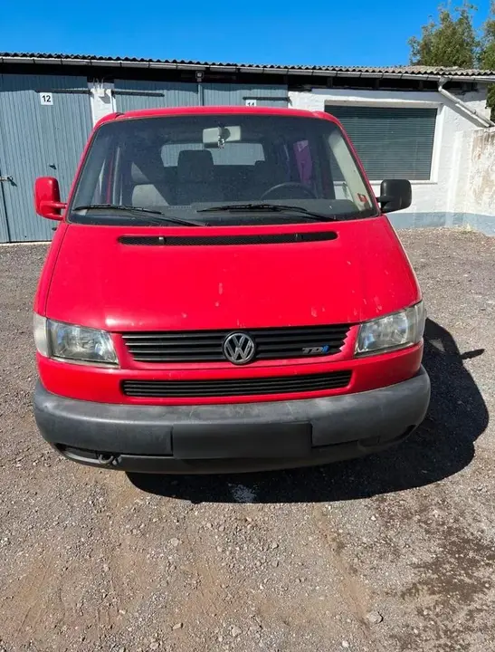 Volkswagen T4 Caravelle