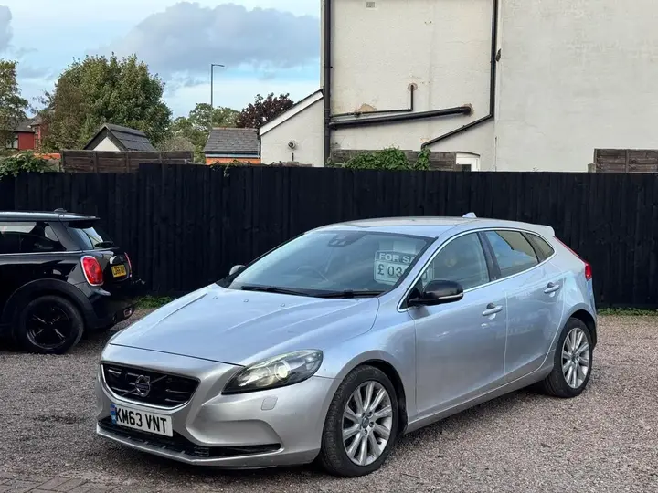 Volvo V40 2013 photo 5