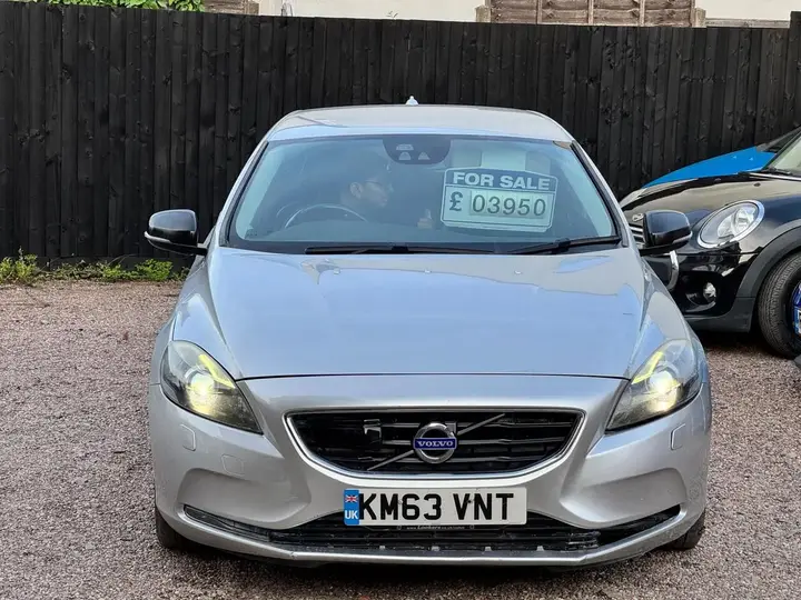 Volvo V40 2013 photo 3
