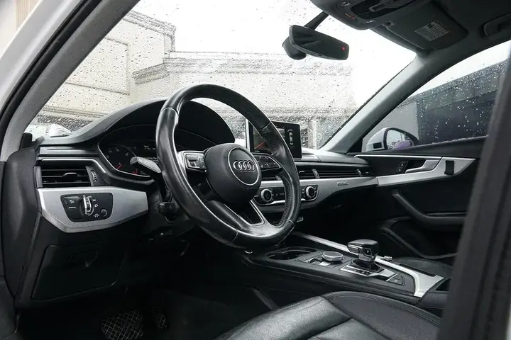 Audi A4 2018 photo 5