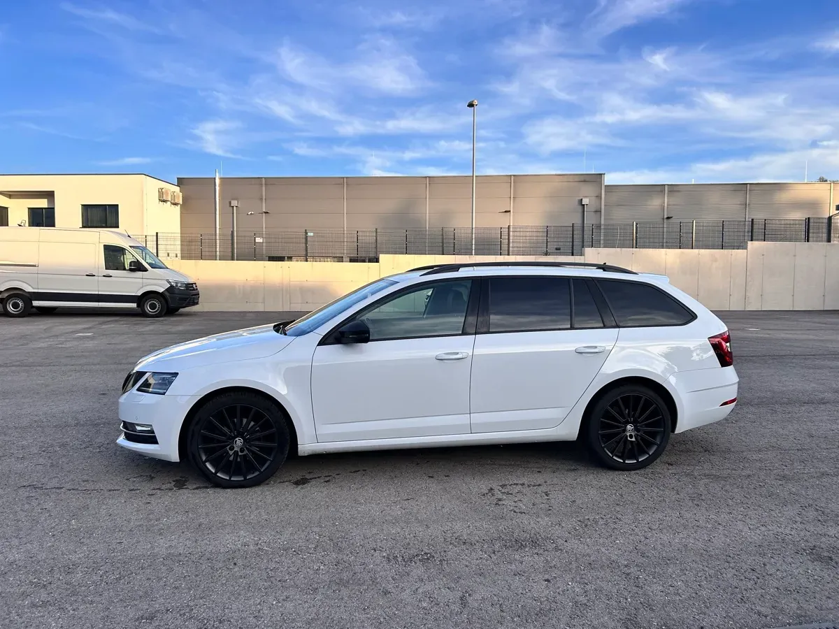 Skoda Octavia 2018 photo 3