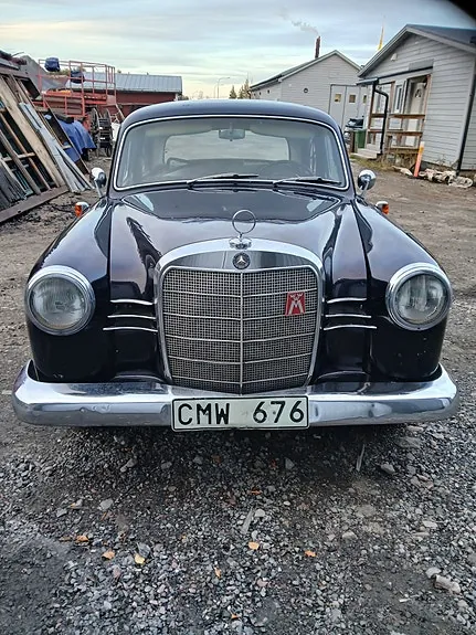 Mercedes-Benz 180 B 1960 photo 2