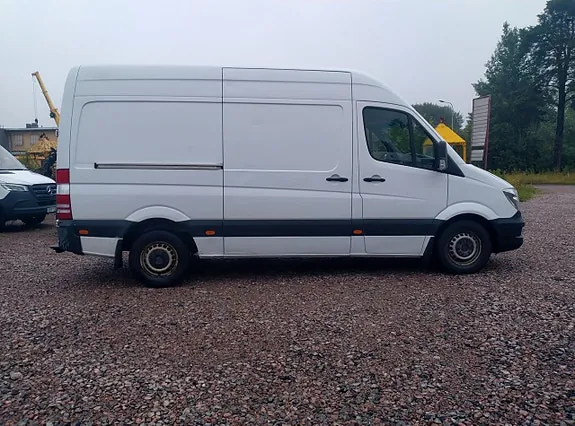 Mercedes-Benz Sprinter 319 2014 photo 5