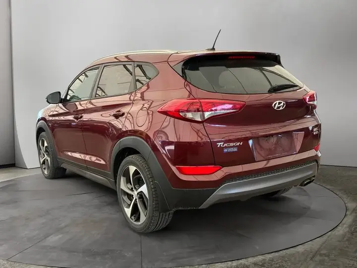 Hyundai Tucson 2016 photo 3