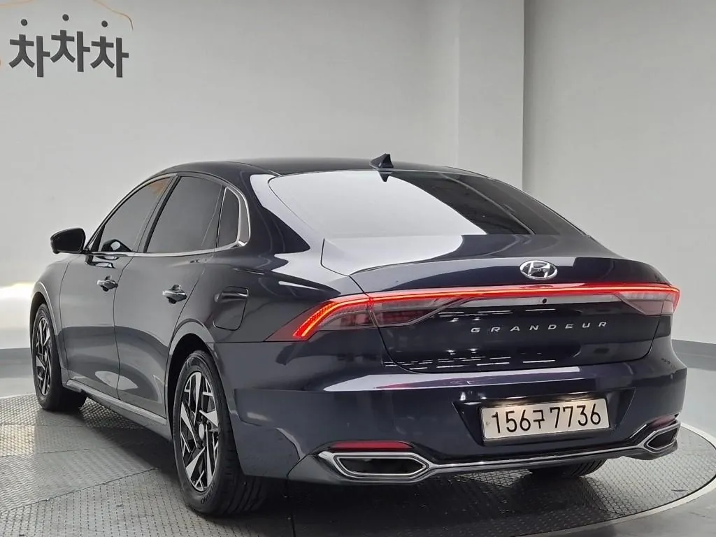 Hyundai Sonata 2015 photo 2