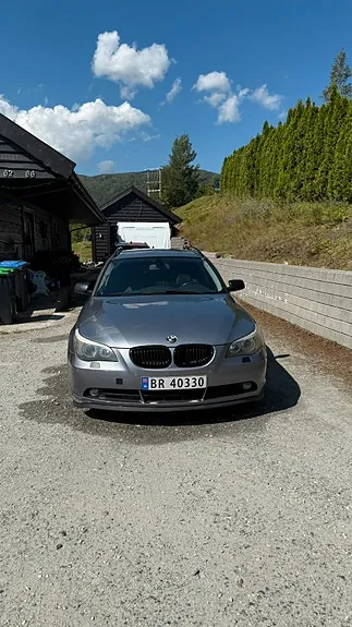 BMW 525D 2004 photo 3
