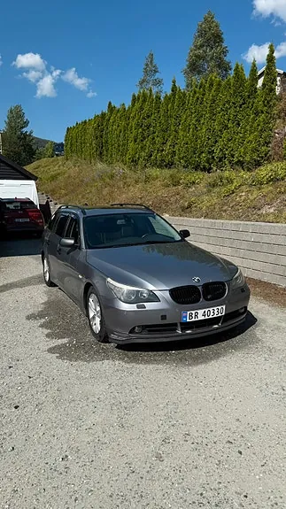 BMW 525D 2004 photo 2