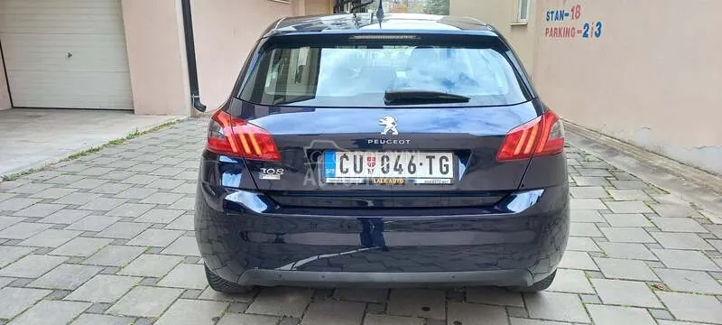 Peugeot 308 2019 photo 5